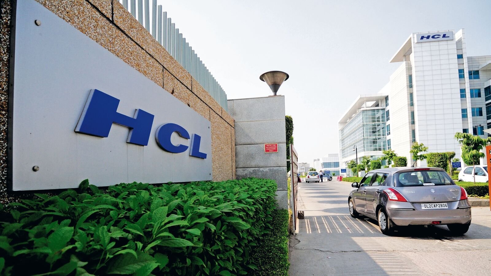 HCL Tech Q4 Results: Net profit up marginally to ₹3,986 crore, revenue rises 7% YoY; 5 key highlights