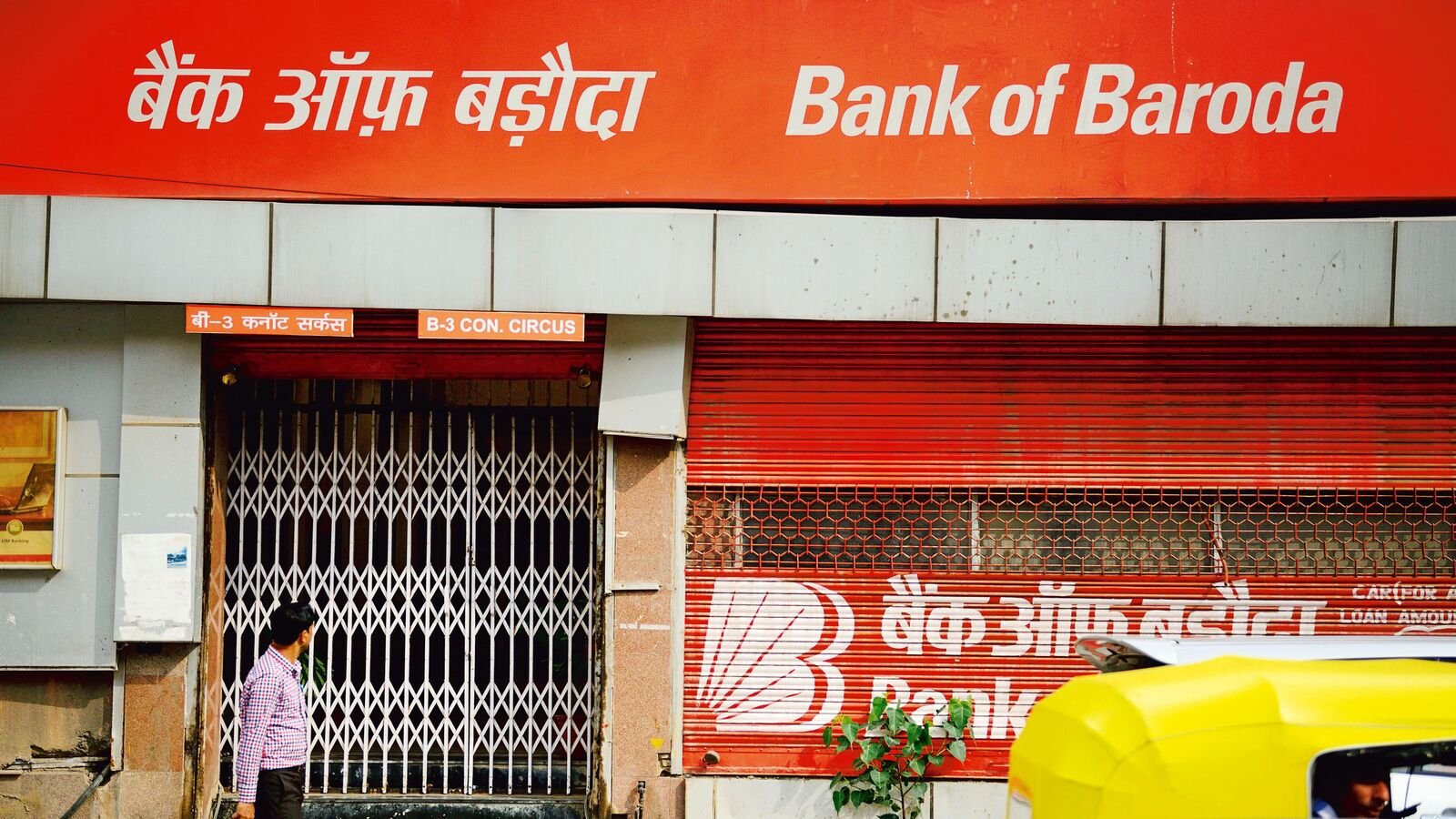 RBI lifts restrictions on adding customers on Bank of Baroda’s mobile app